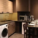 New Petit Paris